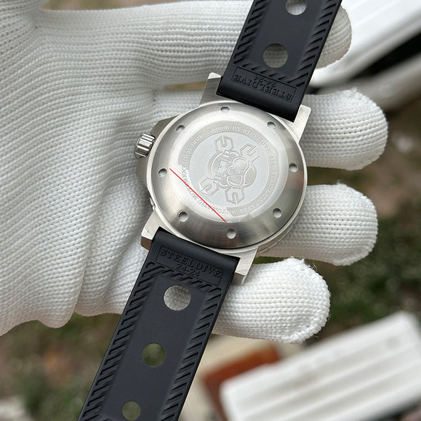 Steeldive SD1982 Big Size 46.5MM 25000M Diver Watch - with Calendar