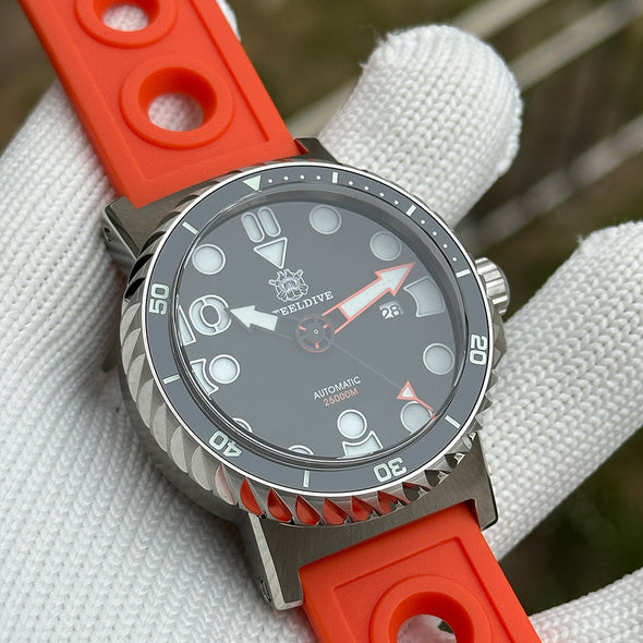 Steeldive SD1982 Big Size 46.5MM 25000M Diver Watch - with Calendar