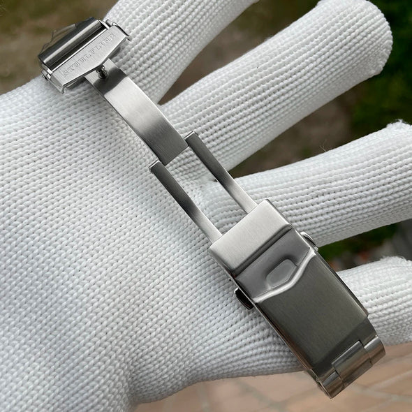 Steelflier VH60 Quartz Field Watch SF746