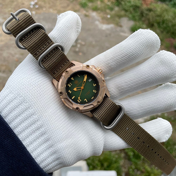 Steeldive SD1943S Solid Bronze Screws Design Watch